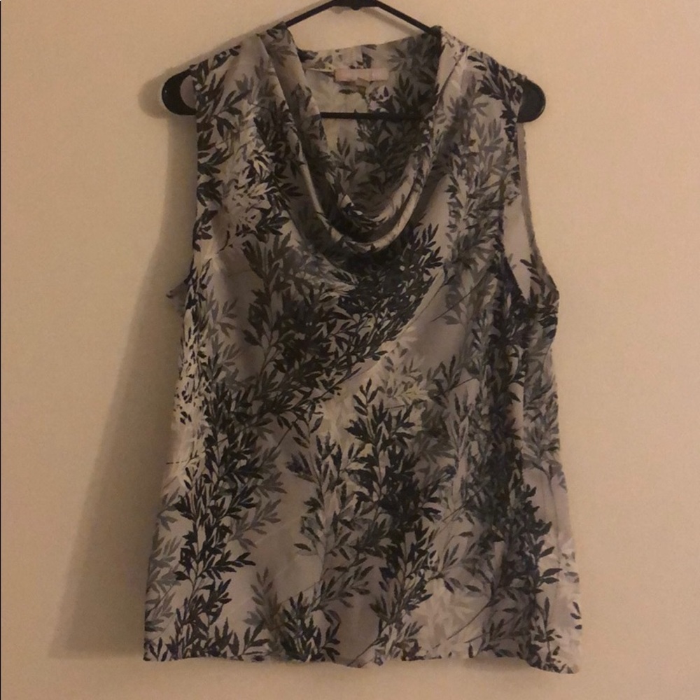 Grey shell top